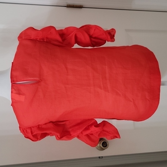 H&M Size 8 Bright Red Georgette V-Neck Blouse Ruching Detail, Excellent Cond. - Picture 4 of 12